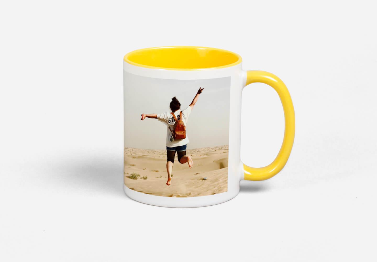 Mug Classic white with yellow interior